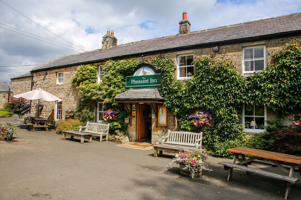 The Pheasant Inn Falstone Exterior foto